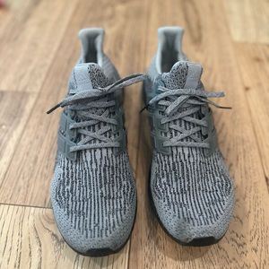 ADIDAS•ULTRABOOST•men’s 13 •grey